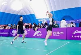 官方：本轮港超联赛延期进行，中国香港各代表队将臂缠黑纱出战